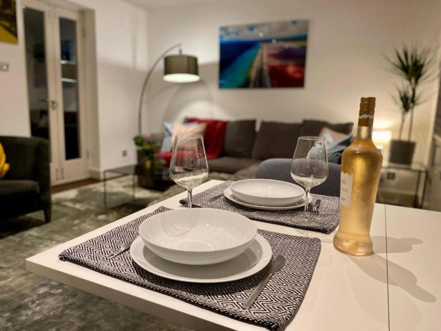Апартаменти Niru Experience Hidden Gem In Chelsea 2Bd 2Ba Лондон Екстер'єр фото